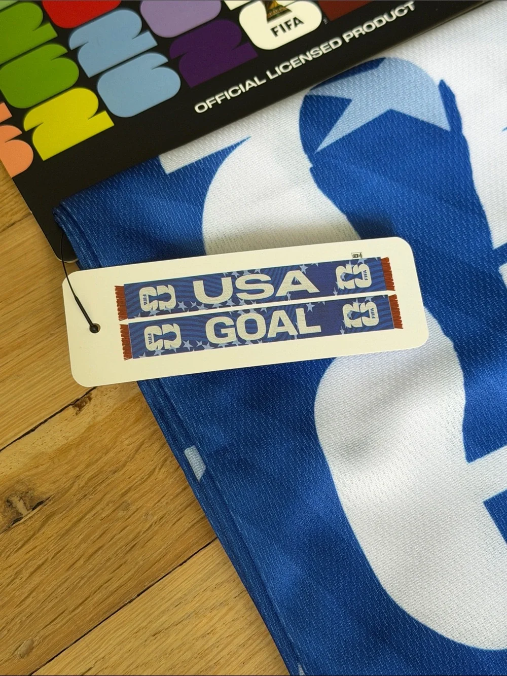 NWT USA Fan Scarf — Blue and White with Red Fringe ⚽️🥅🏆 🇺🇸